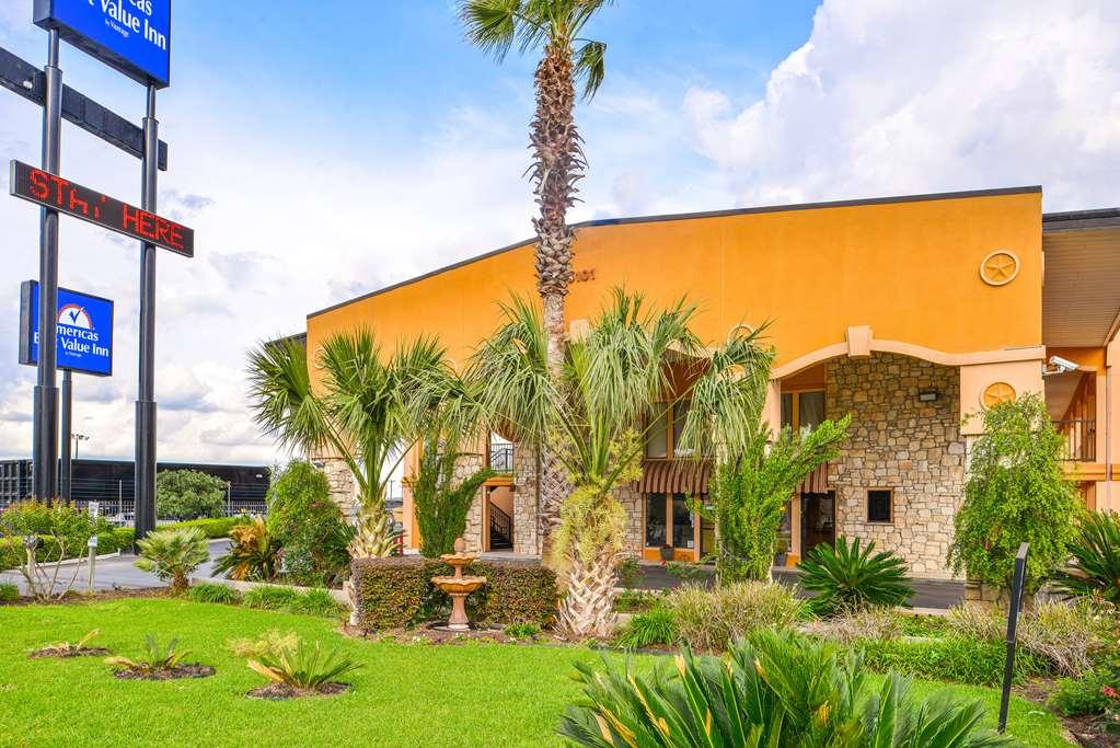 Americas Best Value Inn Buda Luaran gambar