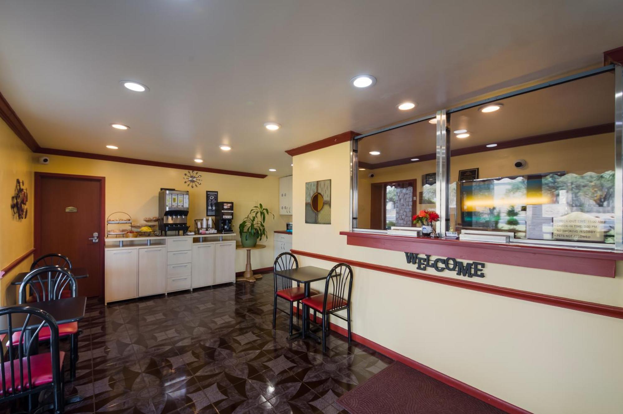 Americas Best Value Inn Buda Luaran gambar